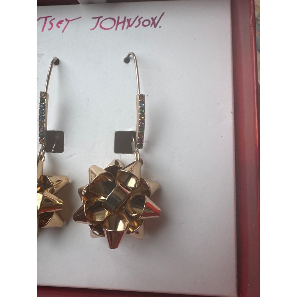 Betsey Johnson Earrings Gold Tone Bow Dangle Womens Christmas Jewelry NWT - Picture 4 of 5